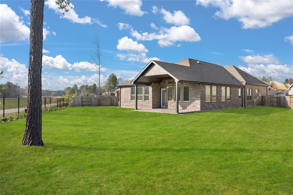 18101 Brennie Bird Lane, Conroe, Texas image 24