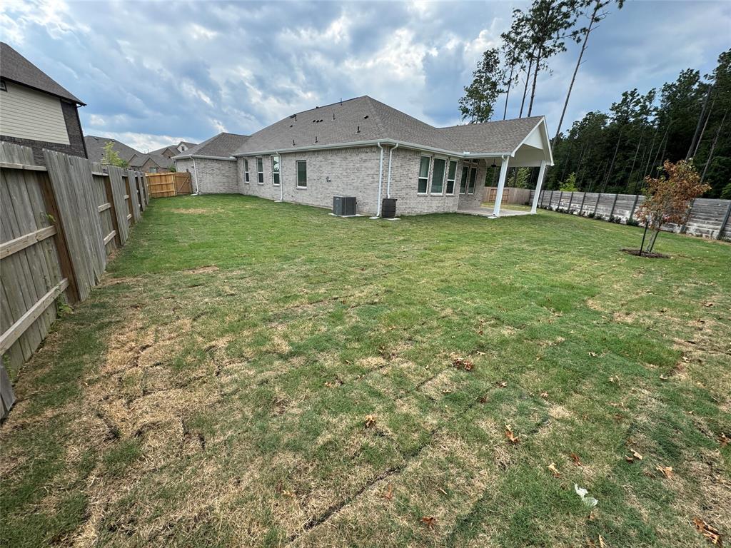 18101 Brennie Bird Lane, Conroe, Texas image 31