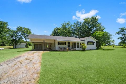 A home in Crockett