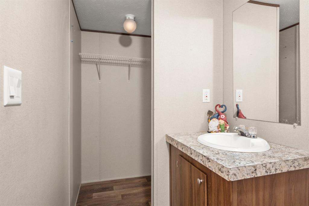 523 Fairfax Lane Lane, Conroe, Texas image 10