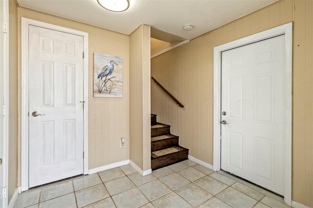 16 N Omega Street, La Marque, Texas image 9