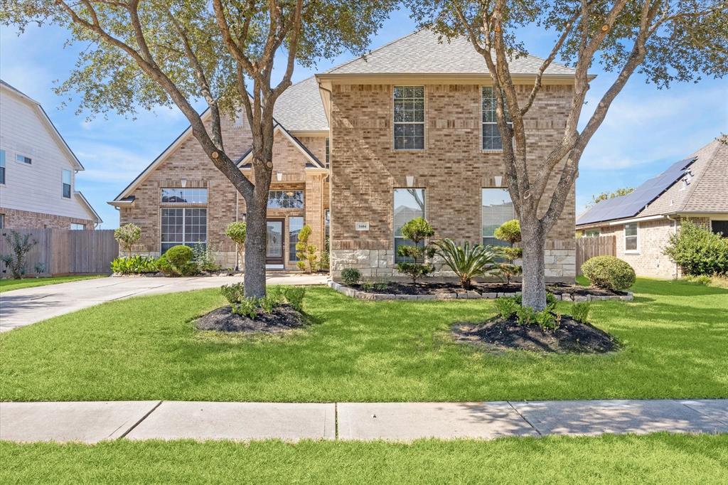 1604 Gable Park Court, Pearland, Texas image 1