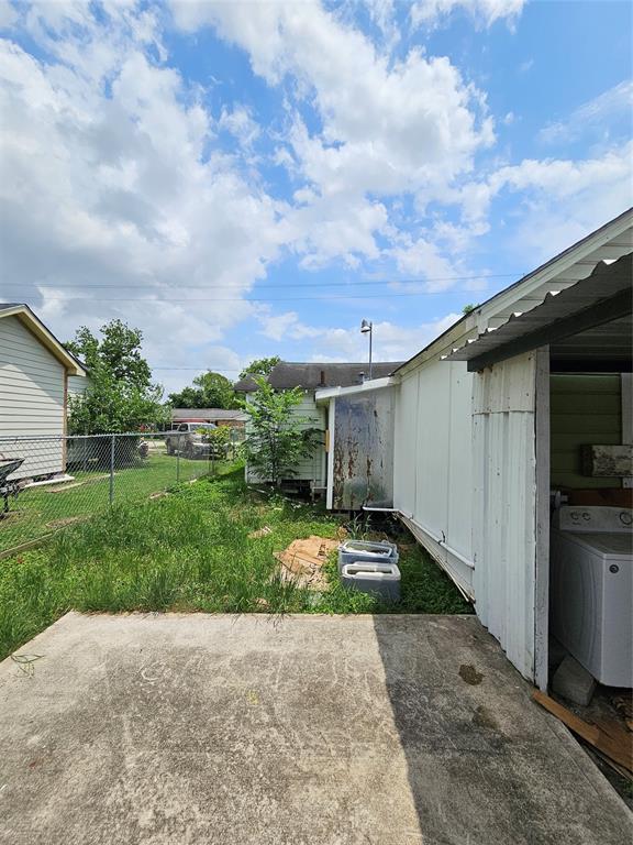 3131 Vintage Street, Houston, Texas image 4