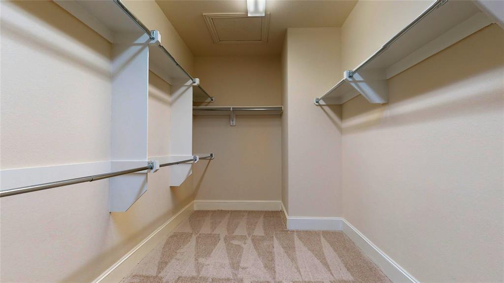 10255 S Goshawk Trail, Conroe, Texas image 18