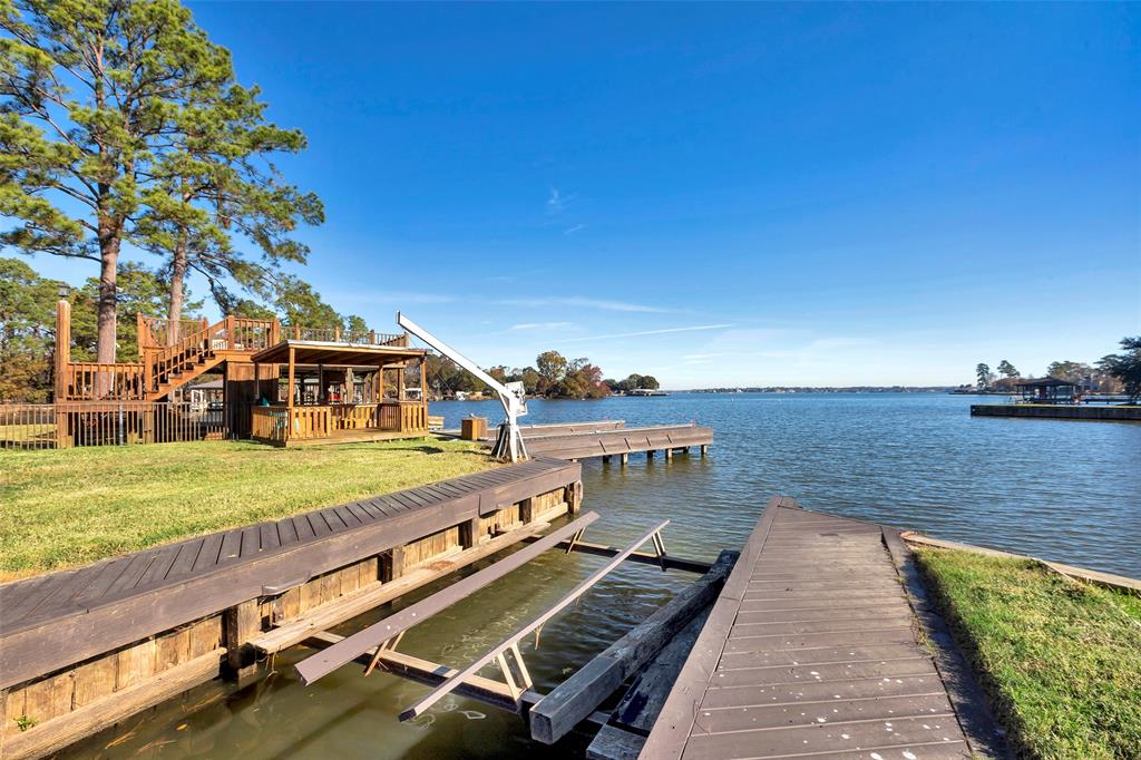 3315 Vineyard Lane
