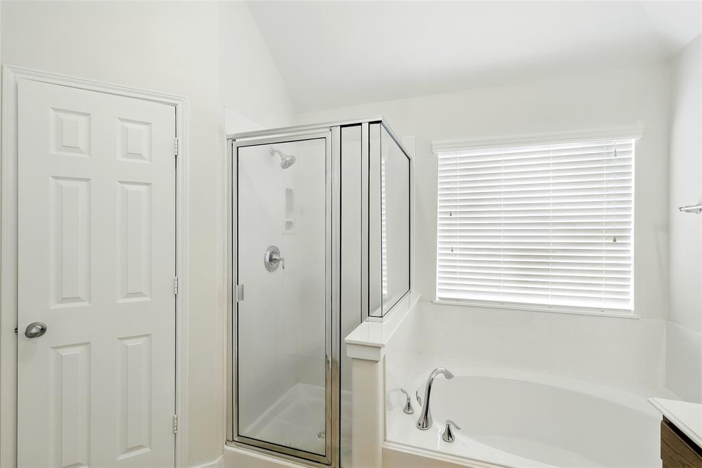 22210 Pacific Ocean Drive, Spring, Texas image 20