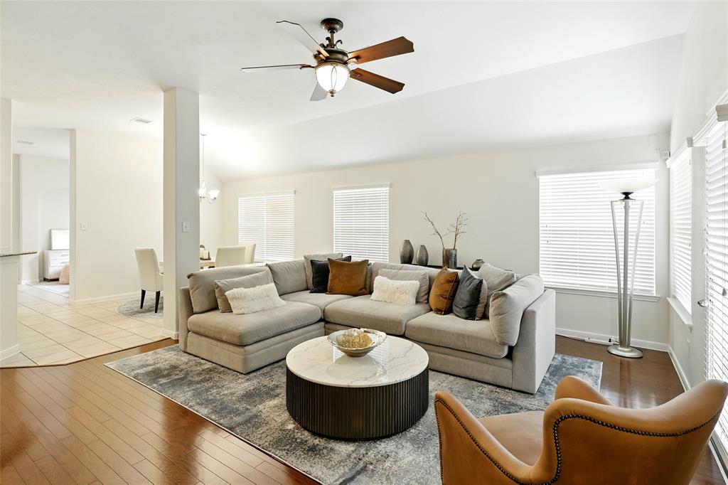 22210 Pacific Ocean Drive, Spring, Texas image 11
