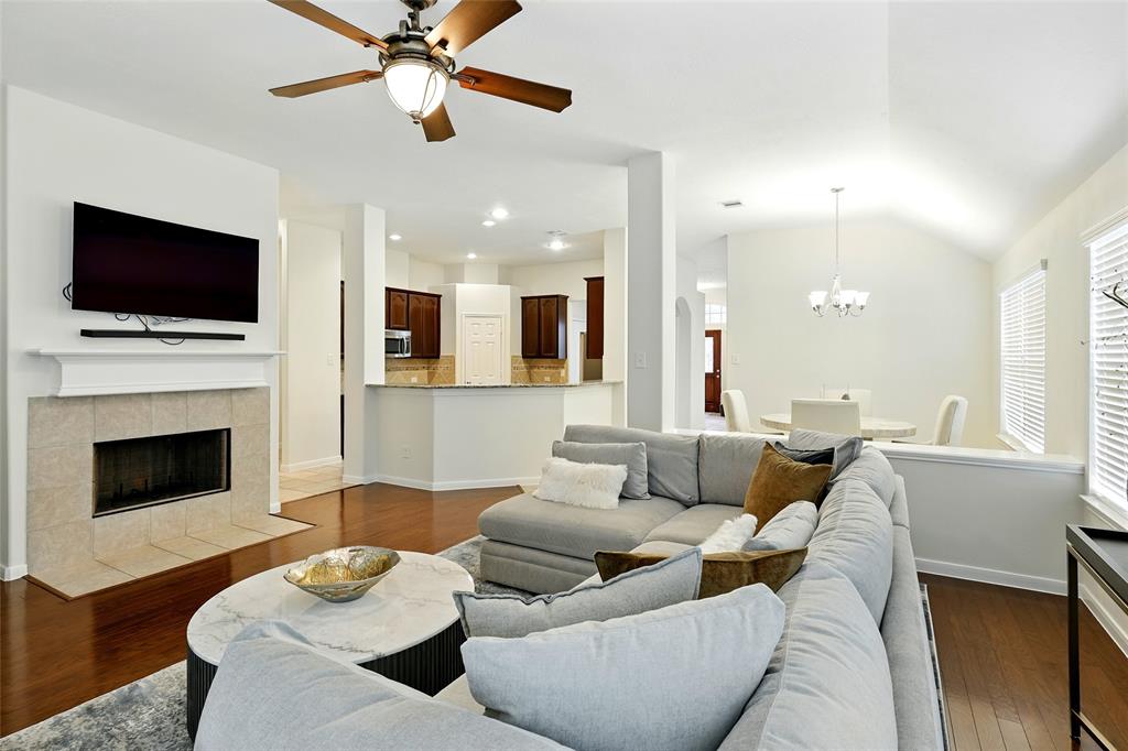 22210 Pacific Ocean Drive, Spring, Texas image 10