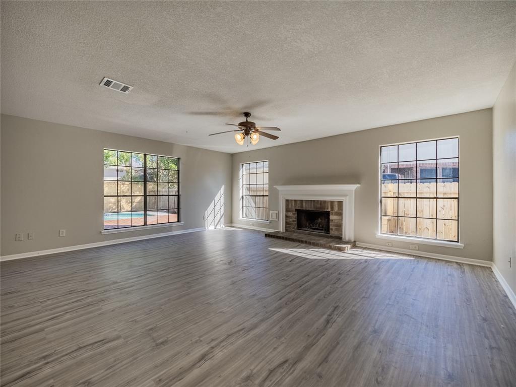 2722 Carmel Woods Drive, Seabrook, Texas image 13