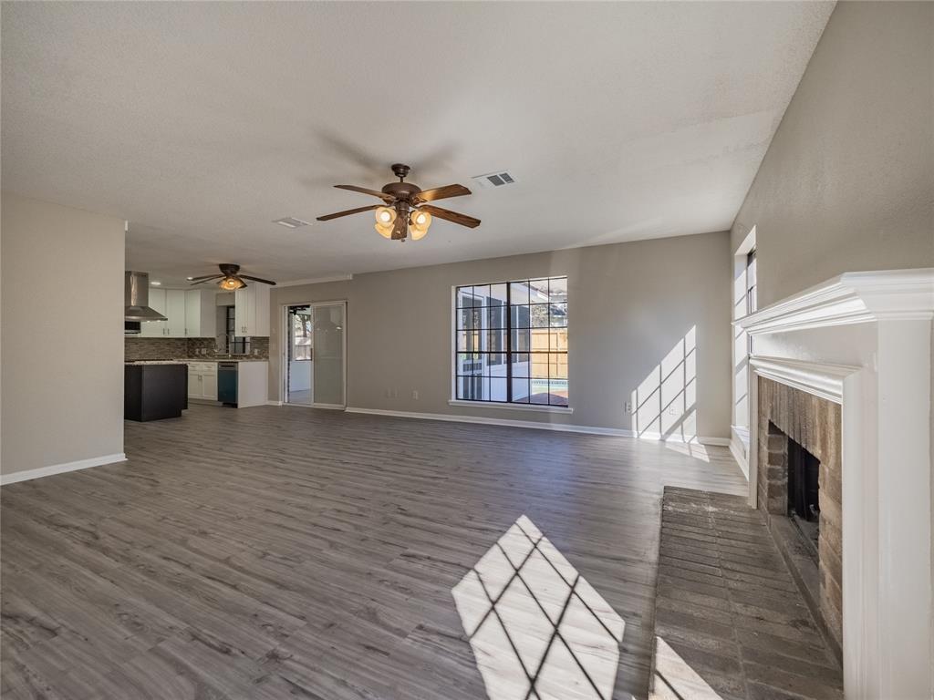 2722 Carmel Woods Drive, Seabrook, Texas image 21