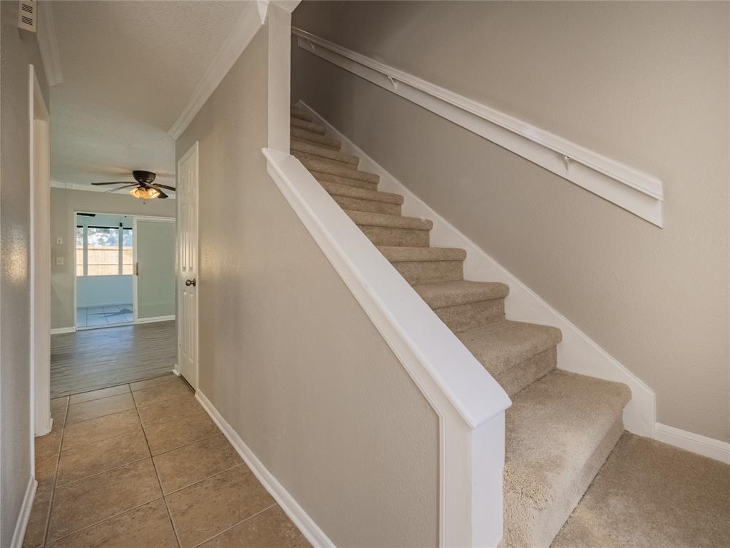 2722 Carmel Woods Drive, Seabrook, Texas image 5