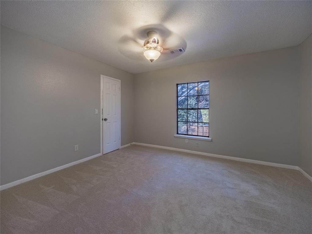 2722 Carmel Woods Drive, Seabrook, Texas image 19