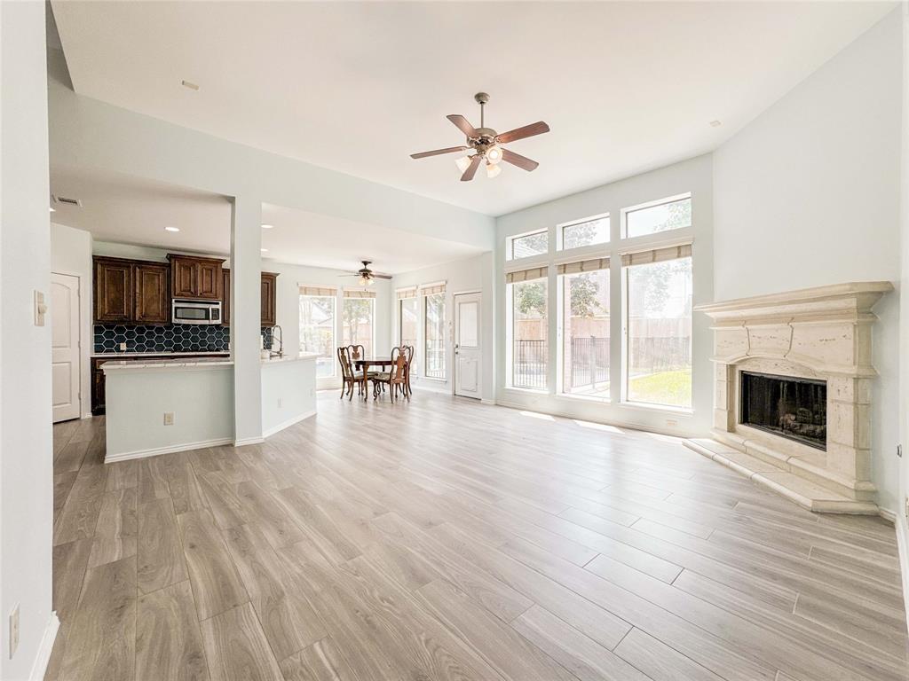 6081 Trent Court, League City, Texas image 18