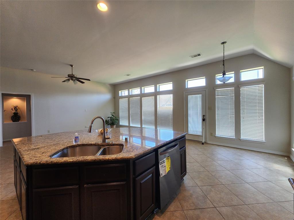 13705 Rainwater Drive, Pearland, Texas image 17