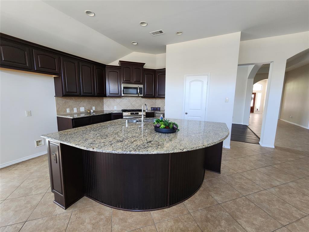 13705 Rainwater Drive, Pearland, Texas image 19