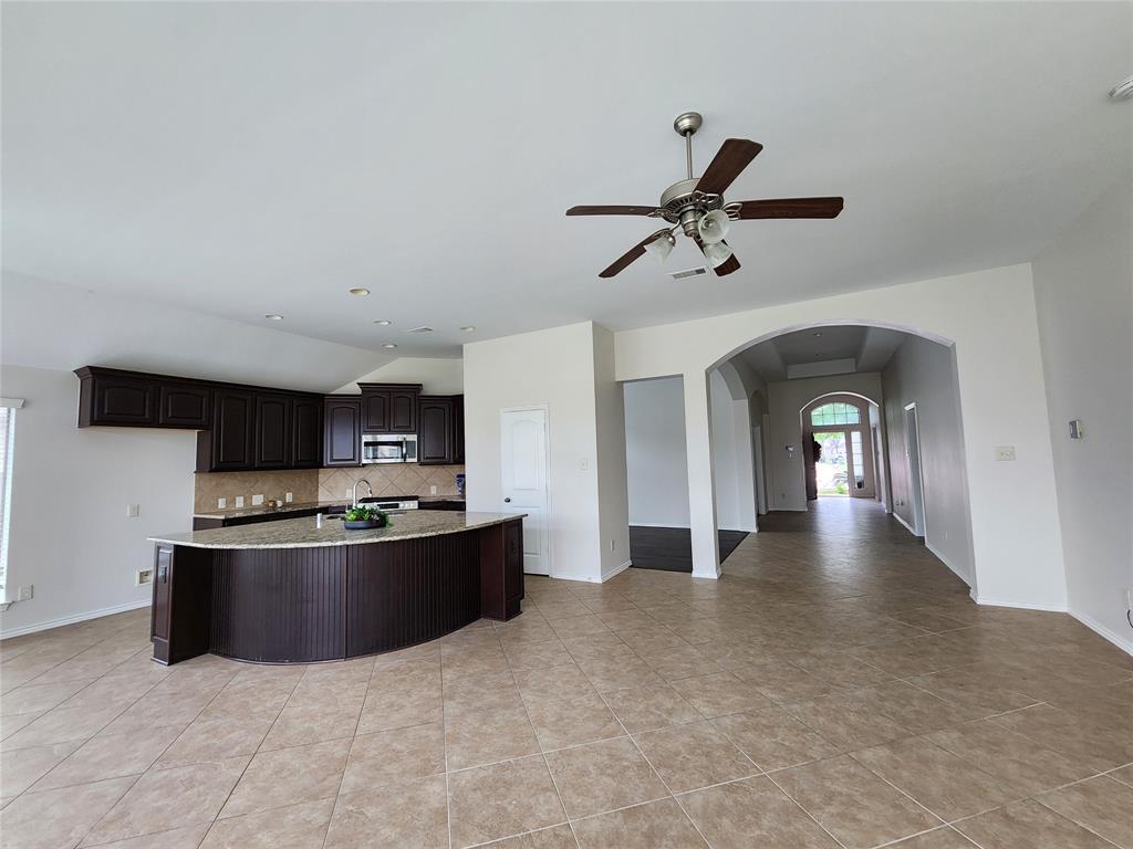 13705 Rainwater Drive, Pearland, Texas image 15