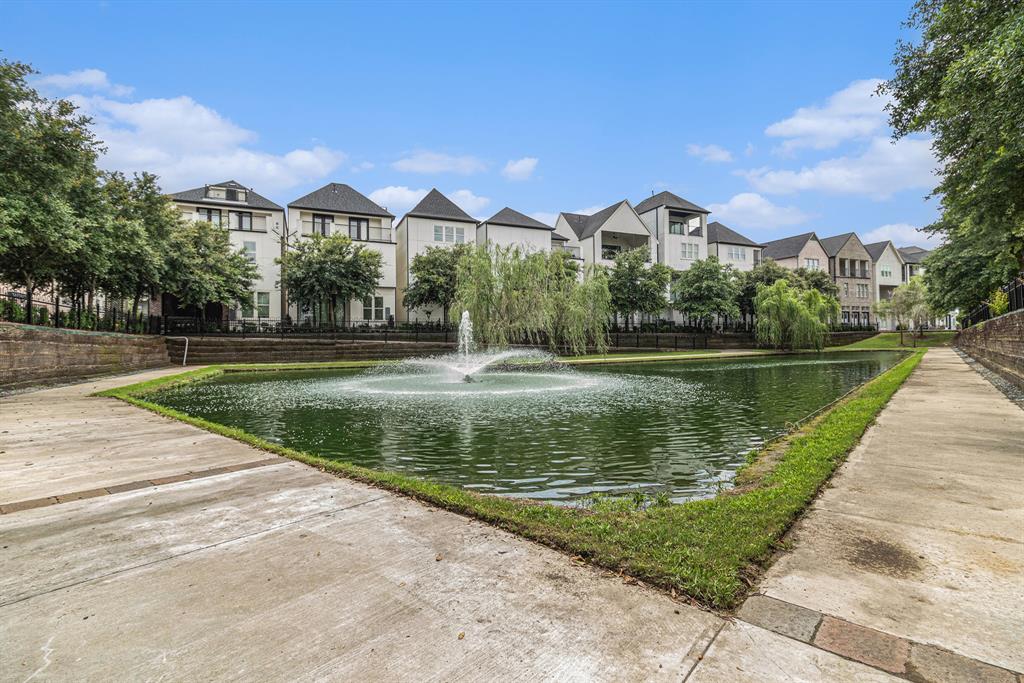 Photo 41 of 41 of 9674 Knight Road townhome