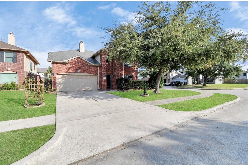 10315 Country Squire Boulevard, Baytown, Texas image 1