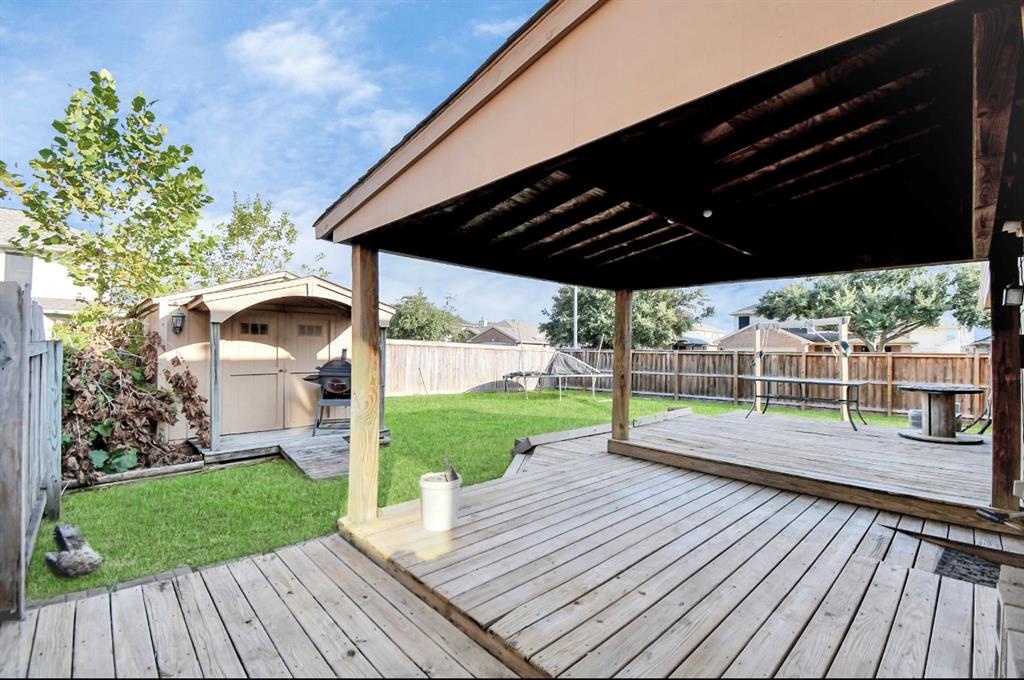 10315 Country Squire Boulevard, Baytown, Texas image 32