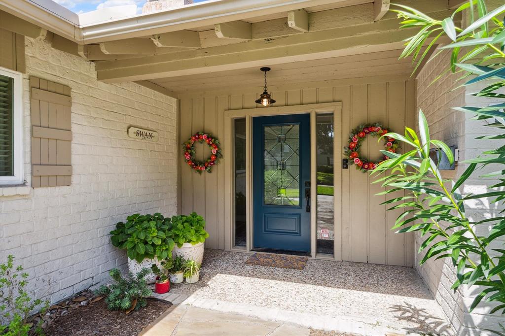 18438 Point Lookout Drive