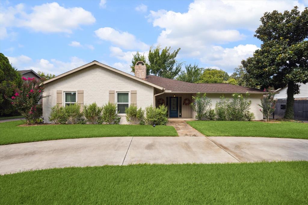 18438 Point Lookout Drive