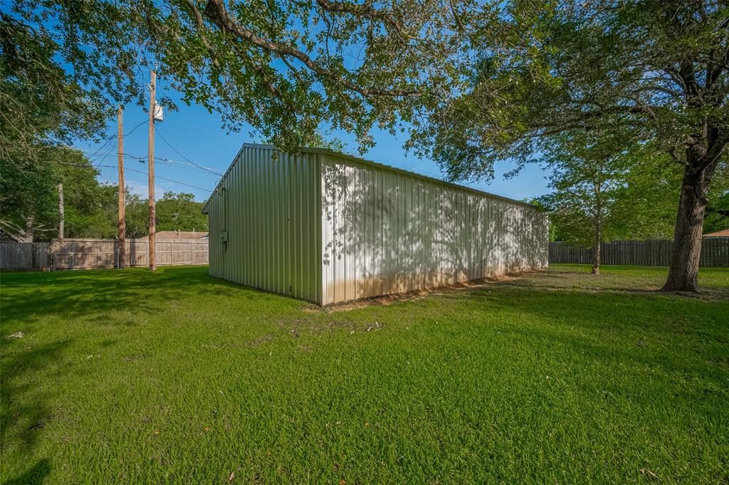 1745 15th Street, Hempstead, Texas image 41