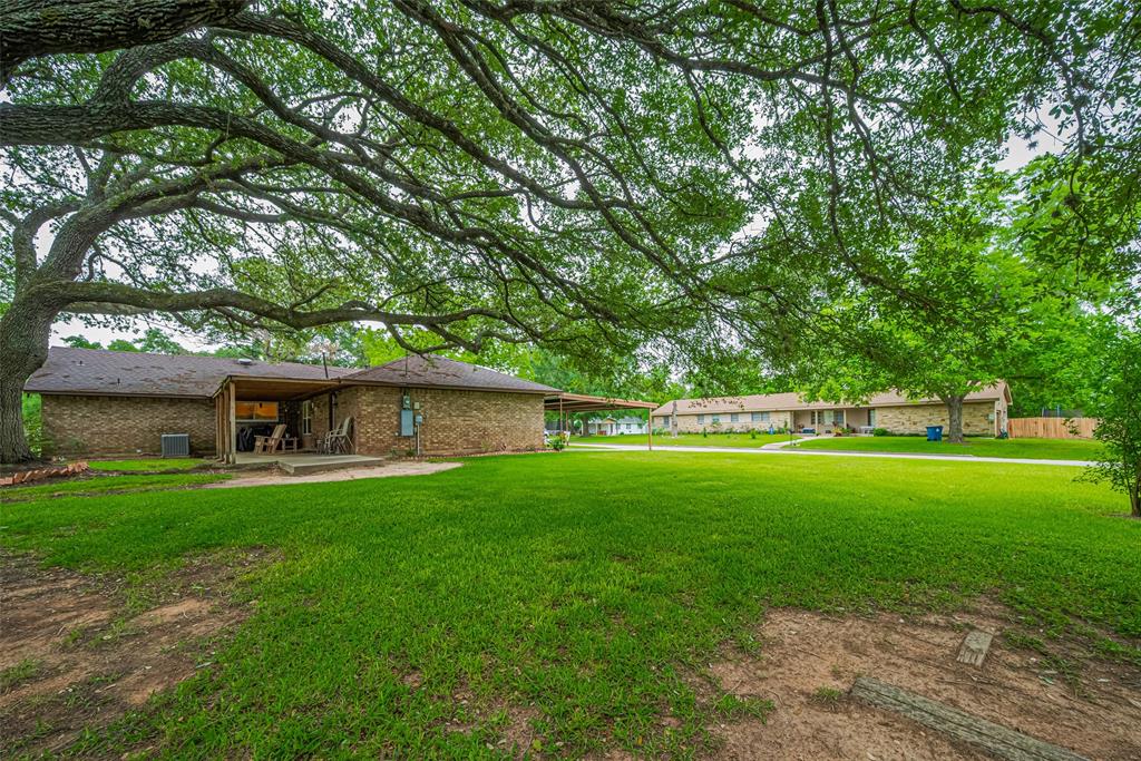 1745 15th Street, Hempstead, Texas image 32