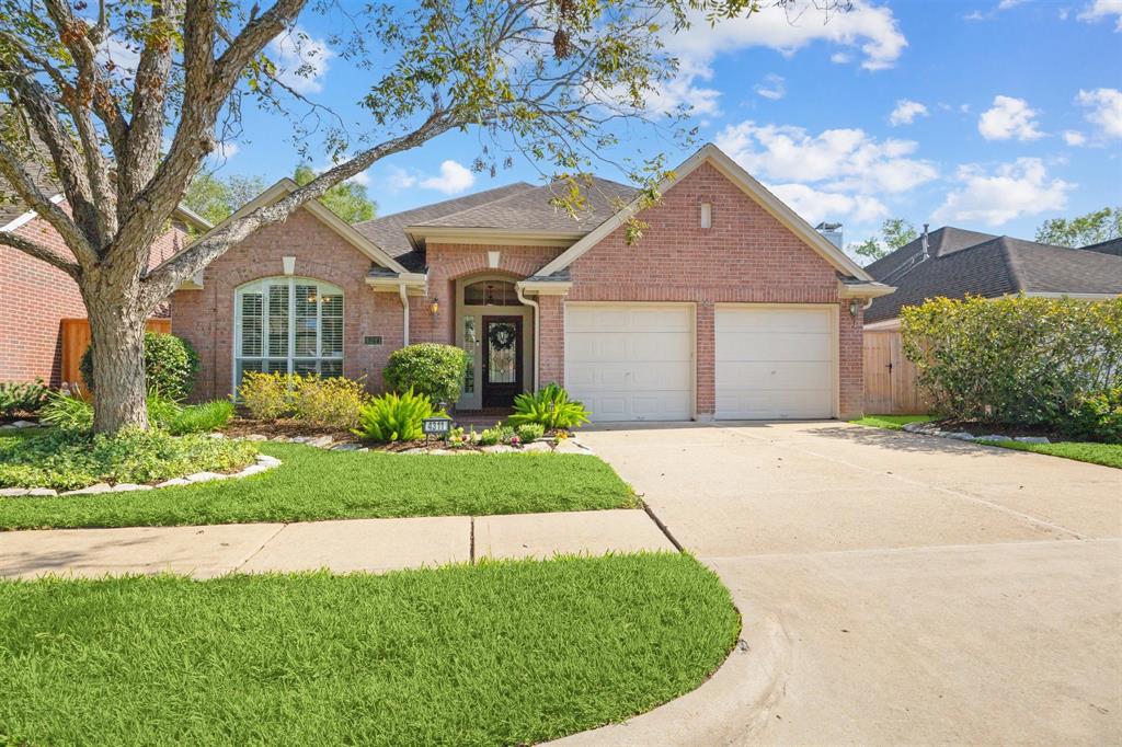 4311 Lakeshore Forest Drive, Missouri City, Texas image 3