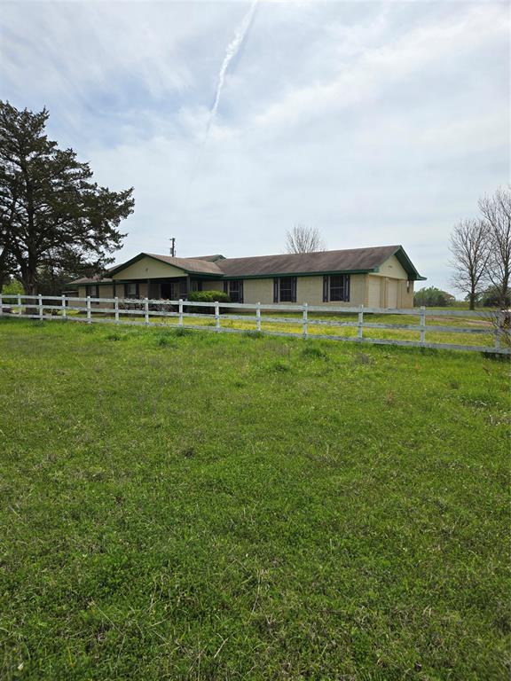 13256 Lake Conroe Bay Road, Willis, Texas image 2