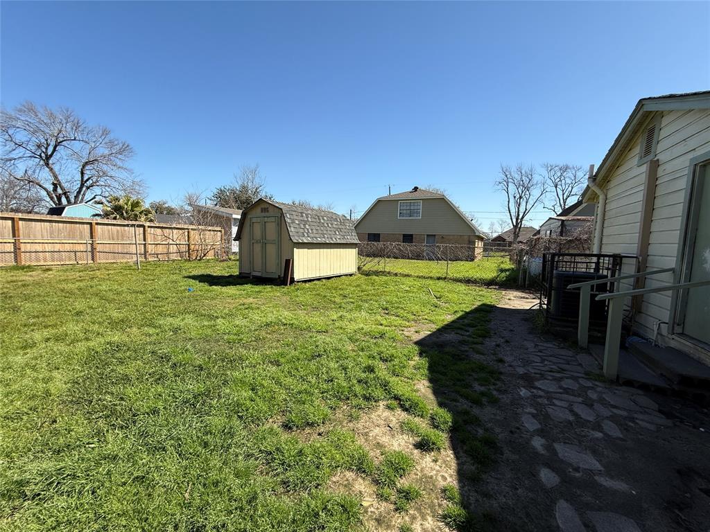 309 W 12th Street, Deer Park, Texas image 22