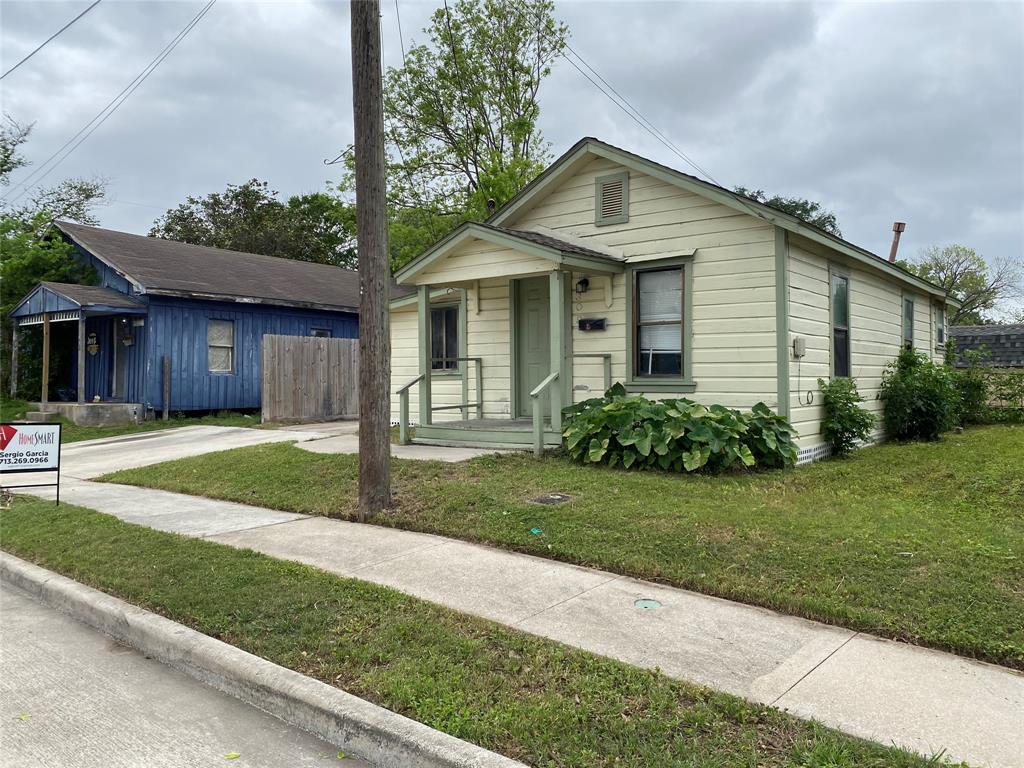 309 W 12th Street, Deer Park, Texas image 2