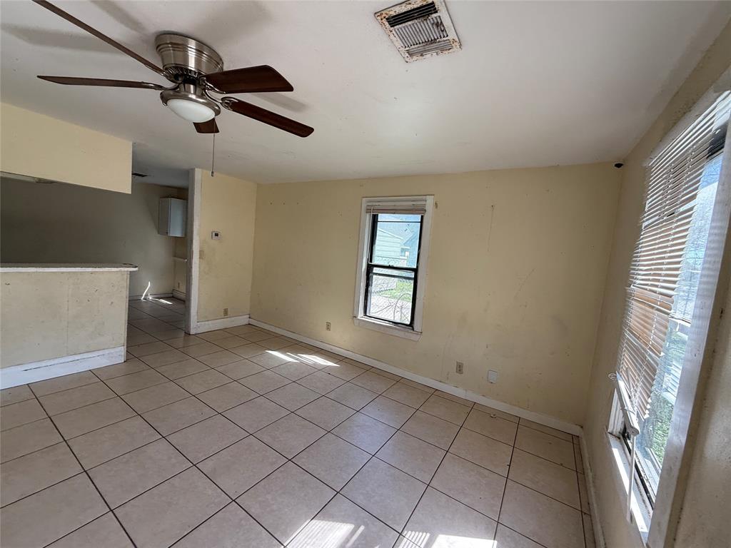 309 W 12th Street, Deer Park, Texas image 8