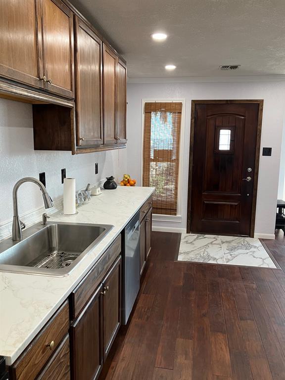 8228 Seawall Boulevard #1, Galveston, Texas image 8