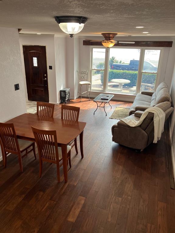 8228 Seawall Boulevard #1, Galveston, Texas image 4
