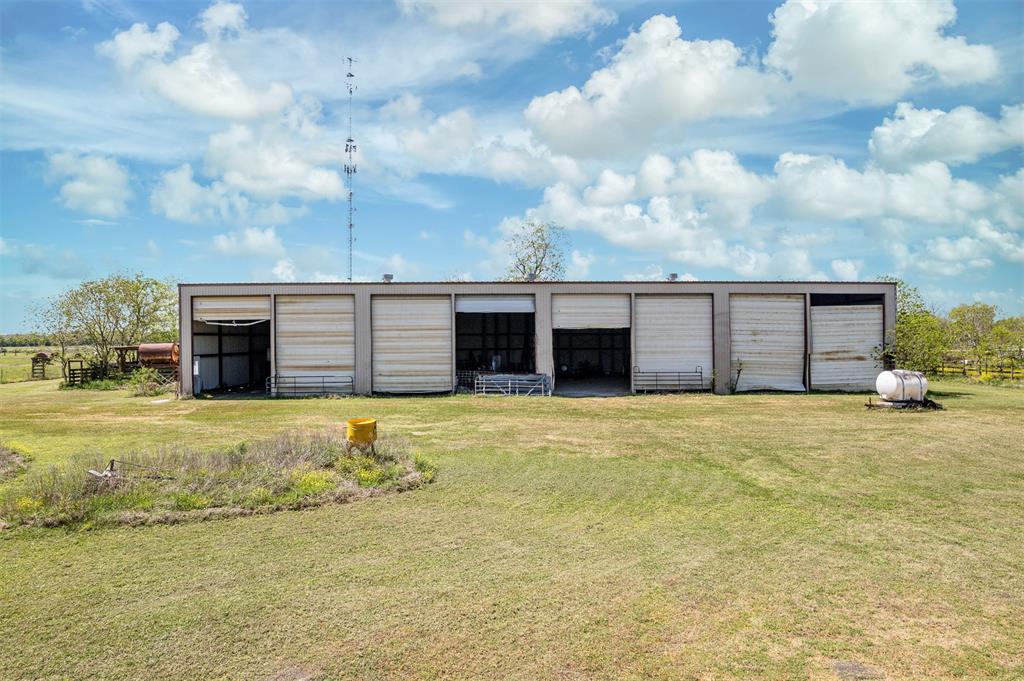 17205 Adlong School Road