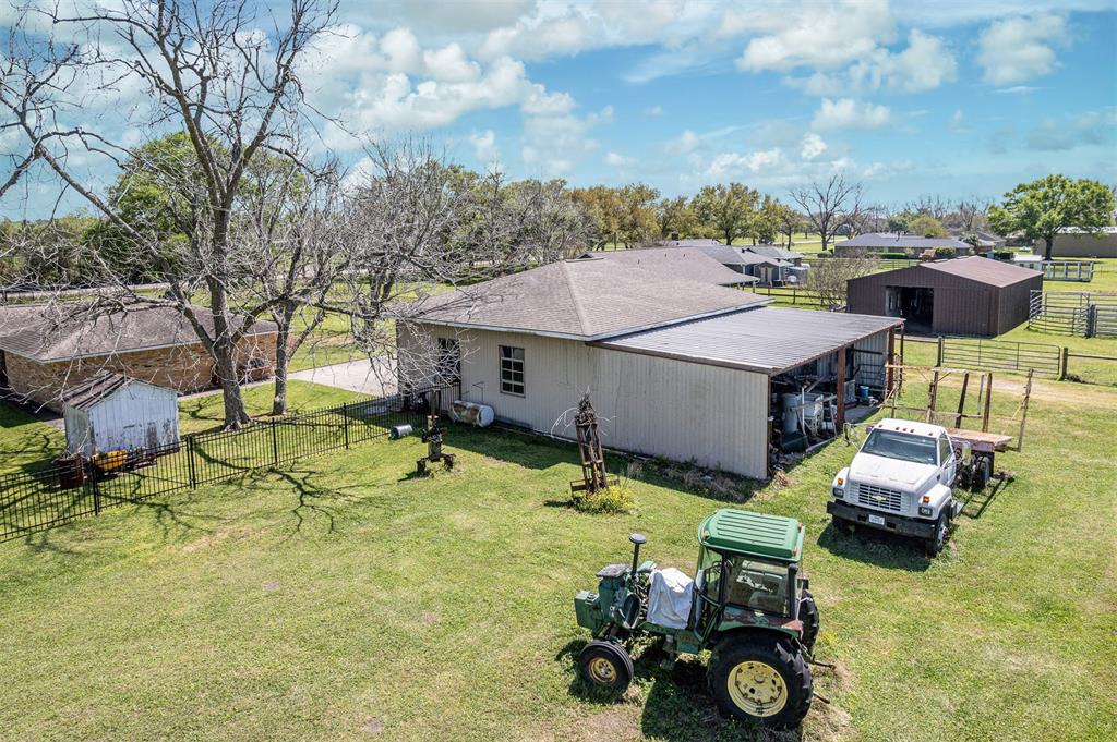 17205 Adlong School Road