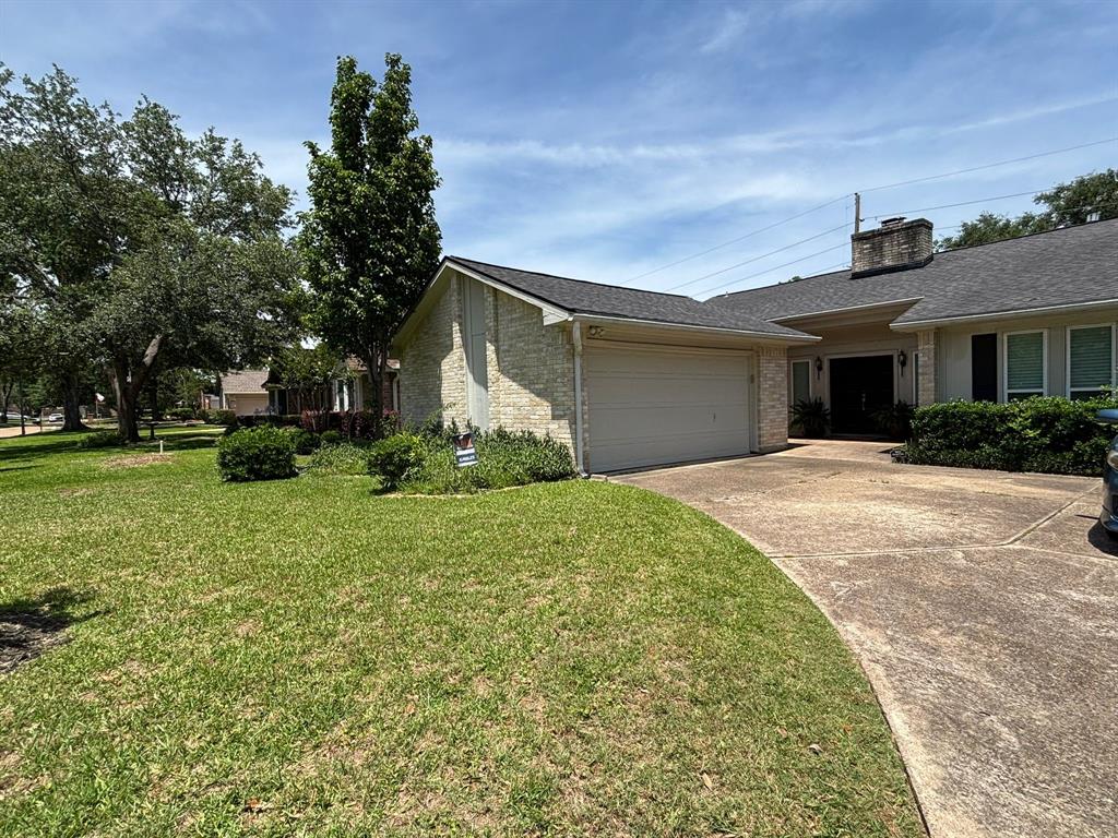 7318 Creek Crest Drive