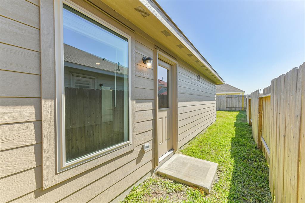 17427 Cyprian Cedar Lane, New Caney, Texas image 31