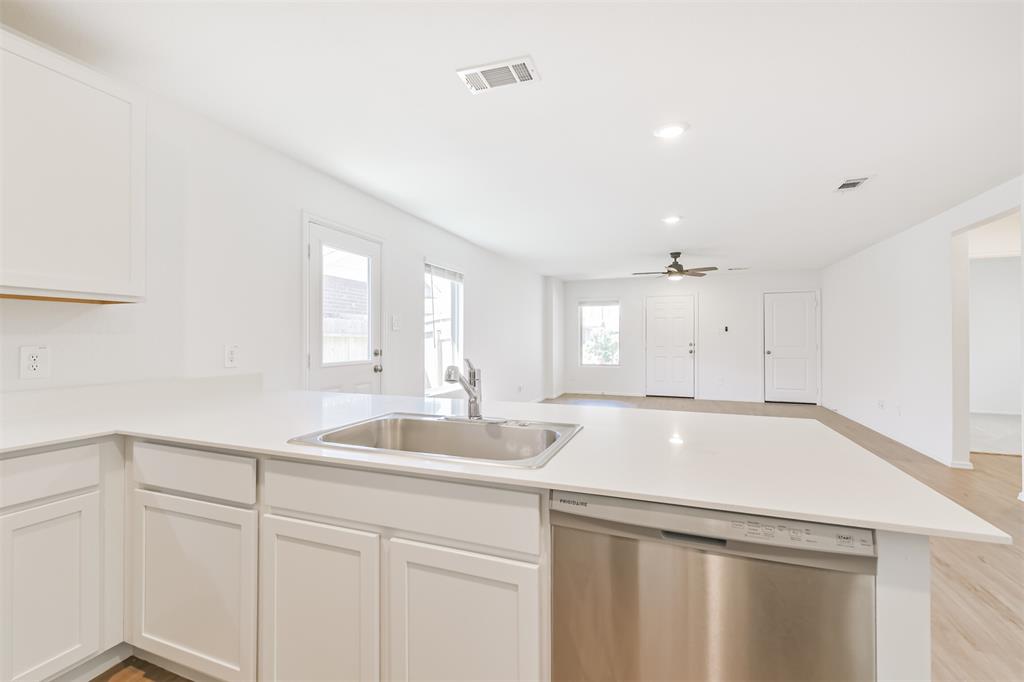 17427 Cyprian Cedar Lane, New Caney, Texas image 16