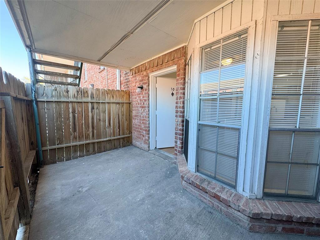 9201 Clarewood Drive #10, Houston, Texas image 21