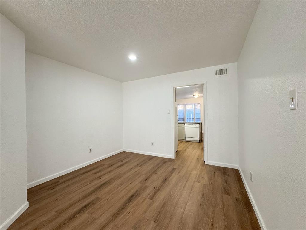 9201 Clarewood Drive #10, Houston, Texas image 9