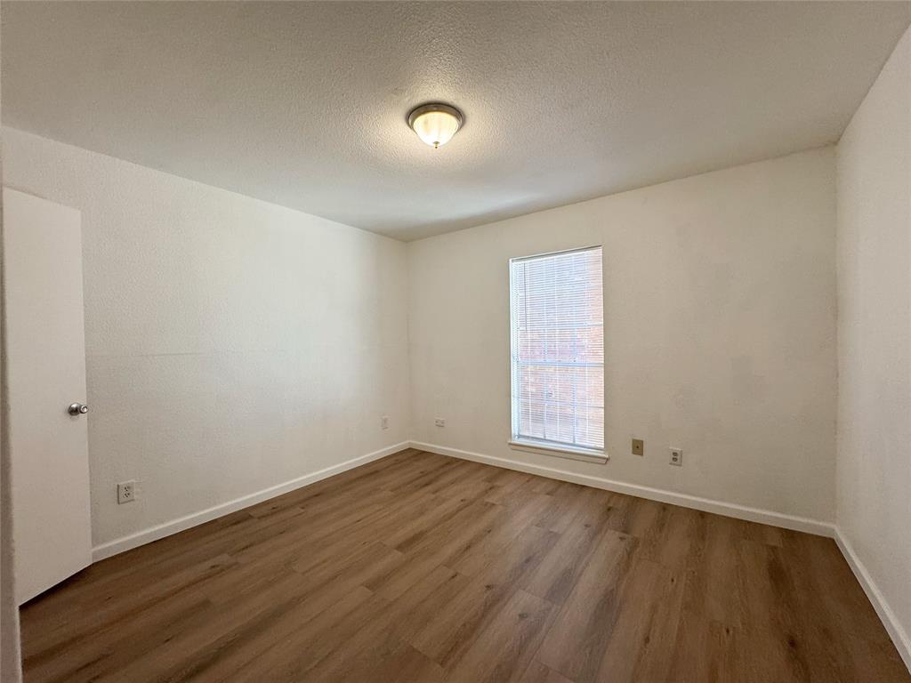 9201 Clarewood Drive #10, Houston, Texas image 14