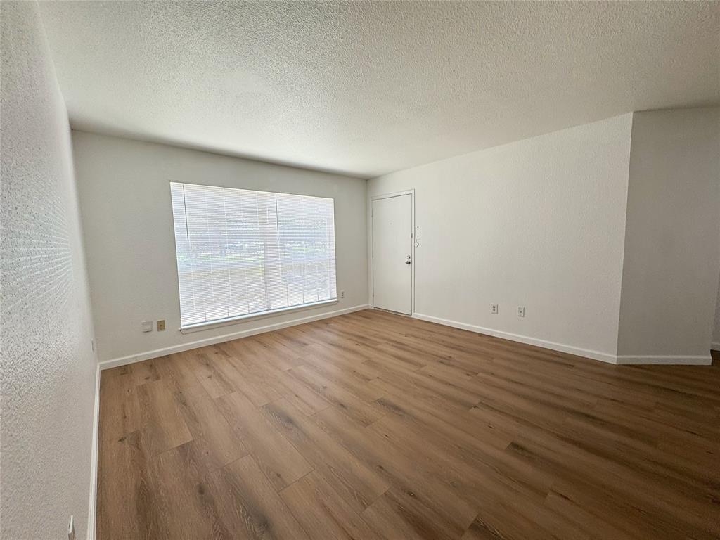 9201 Clarewood Drive #10, Houston, Texas image 10