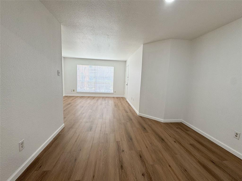 9201 Clarewood Drive #10, Houston, Texas image 7