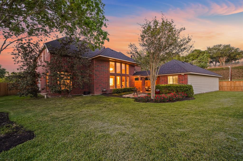 3707 Griffin Lane, Missouri City, Texas image 47