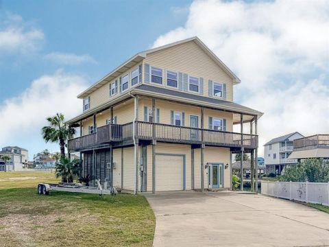 A home in Tiki Island