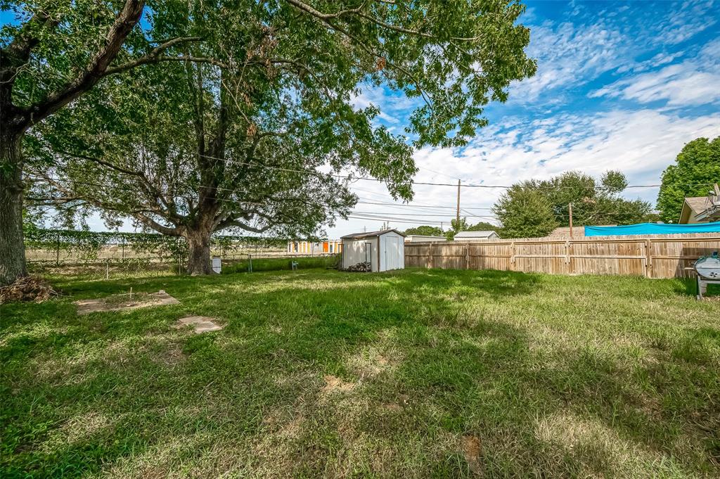 625 Reinhard St Street, Rosenberg, Texas image 24