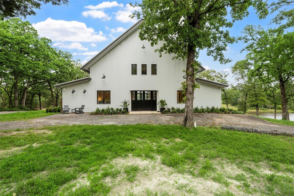 18404 County Road 264