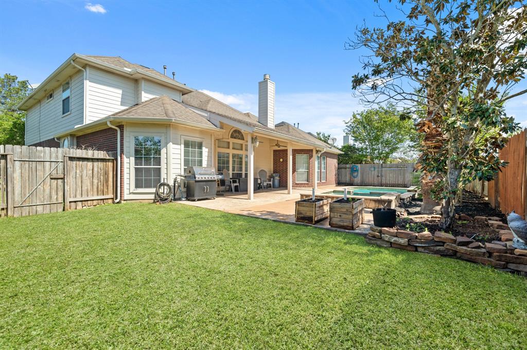 7414 Barton Lake Court, Richmond, Texas image 4