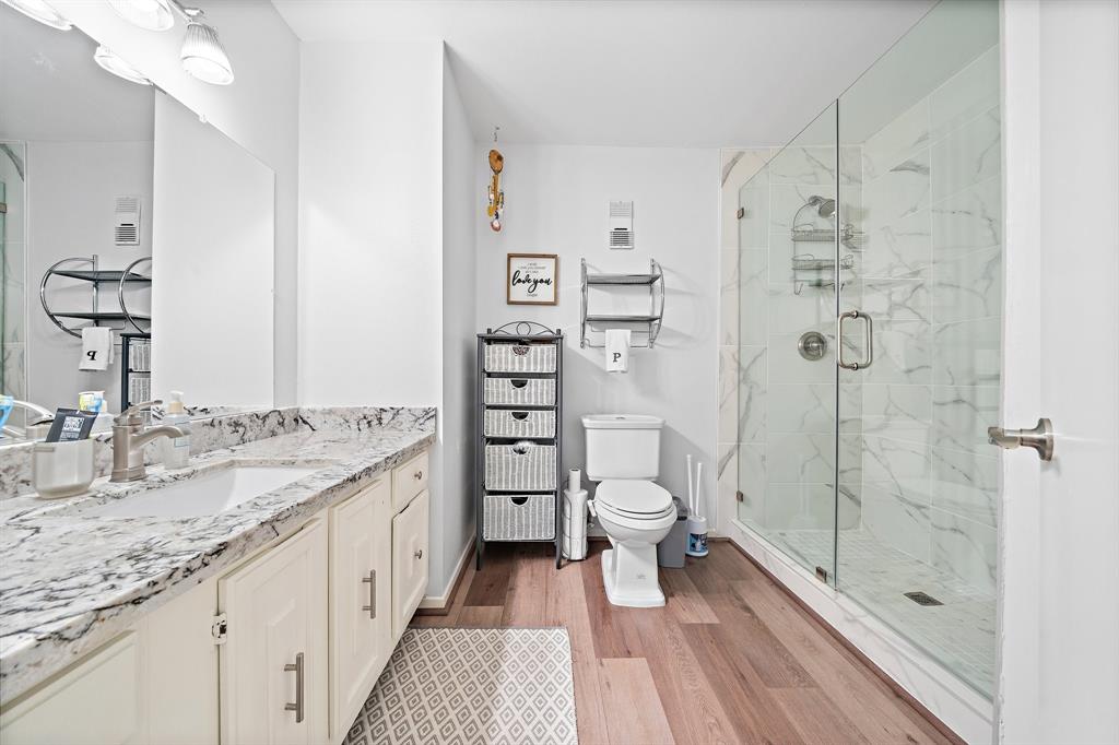 10333 Longmont Drive #35/3, Houston, Texas image 8